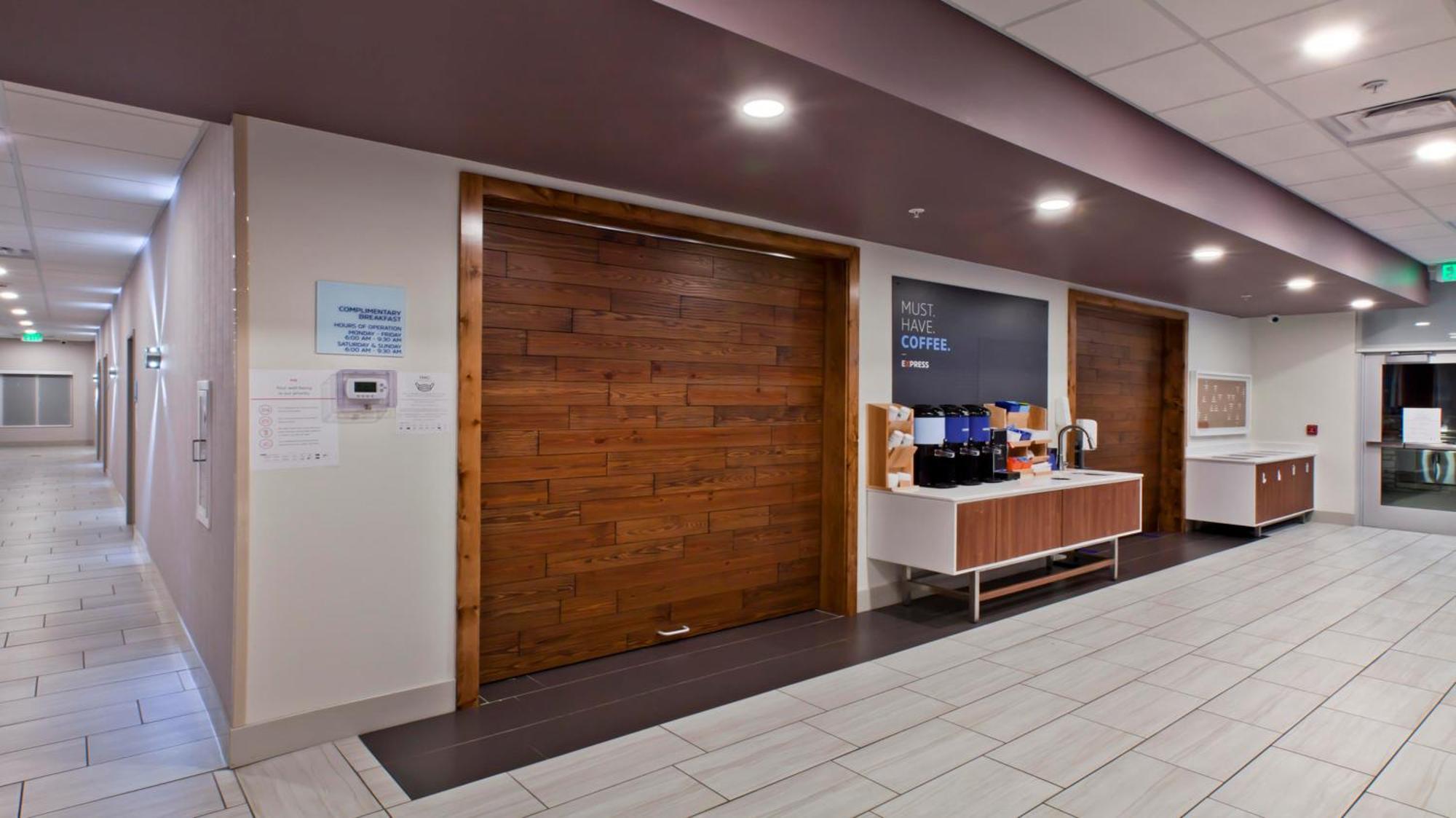 Holiday Inn Express & Suites - Green River, An Ihg Hotel Exterior foto