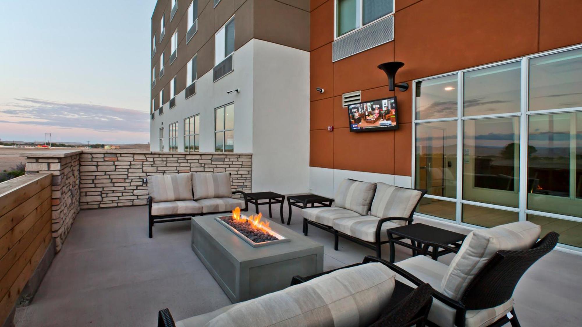 Holiday Inn Express & Suites - Green River, An Ihg Hotel Exterior foto