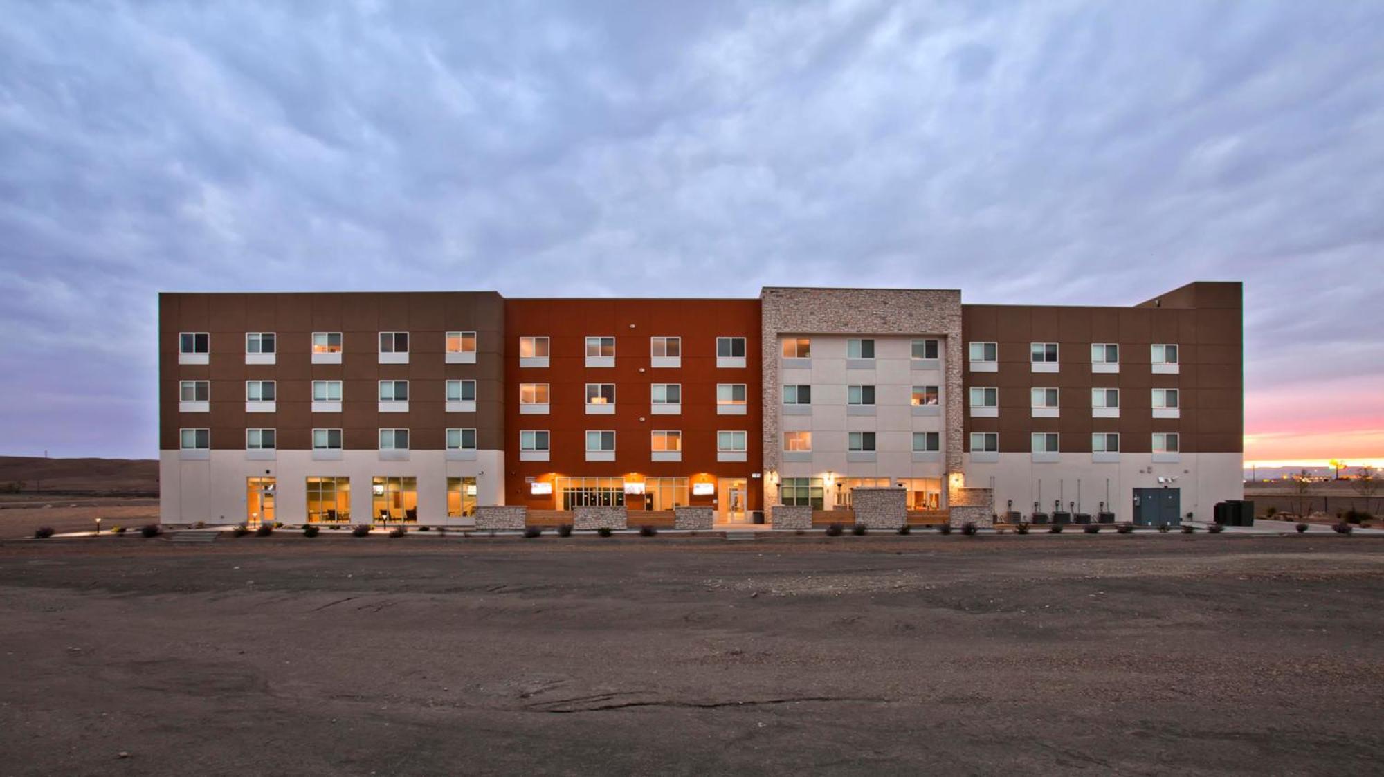 Holiday Inn Express & Suites - Green River, An Ihg Hotel Exterior foto