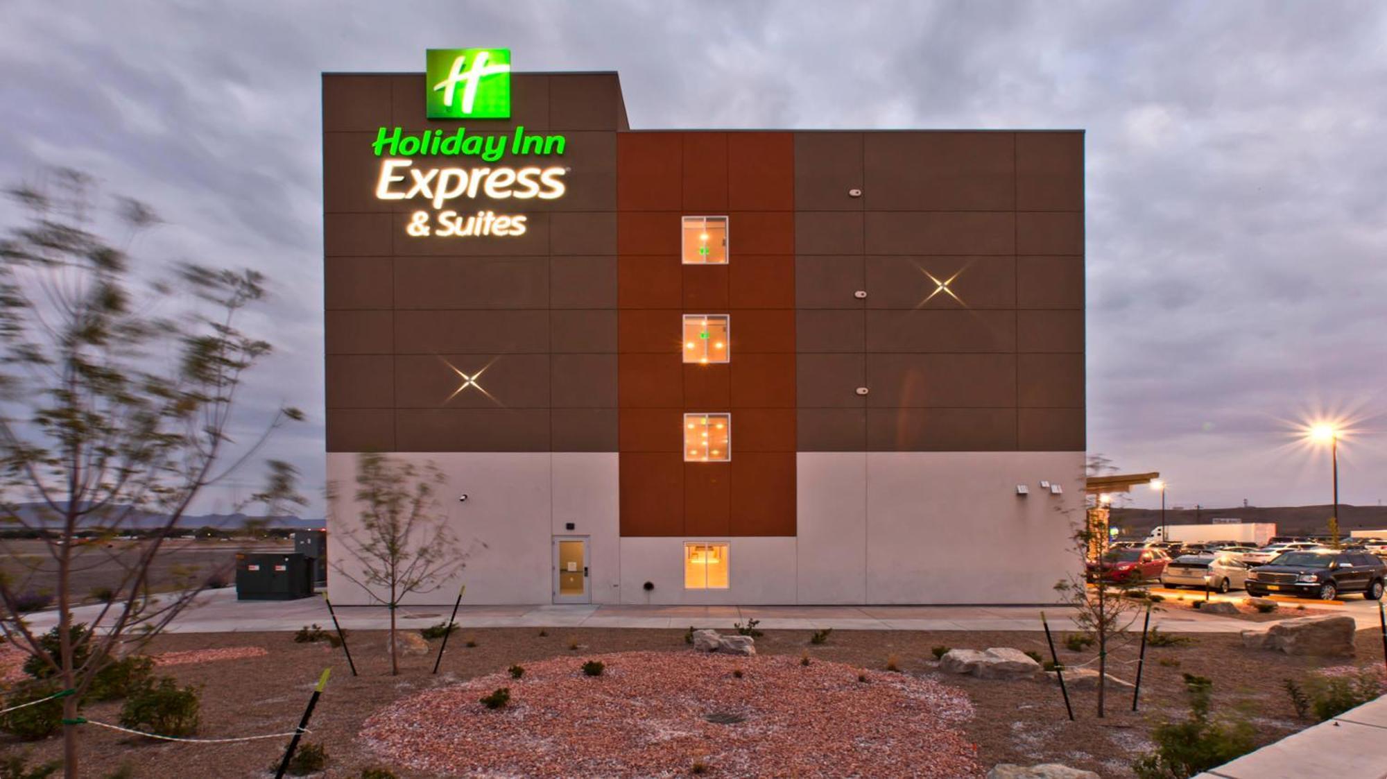 Holiday Inn Express & Suites - Green River, An Ihg Hotel Exterior foto